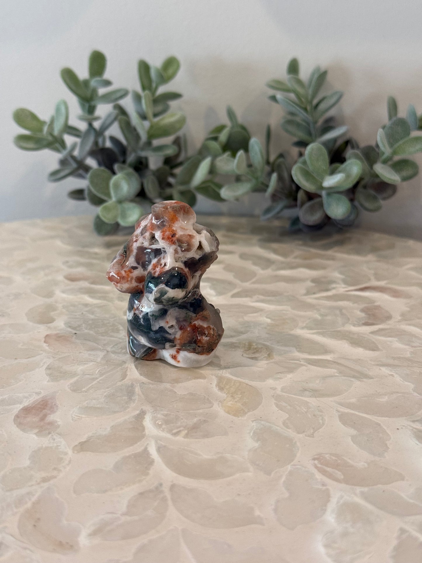 Red Moss Agate Curvy Goddess