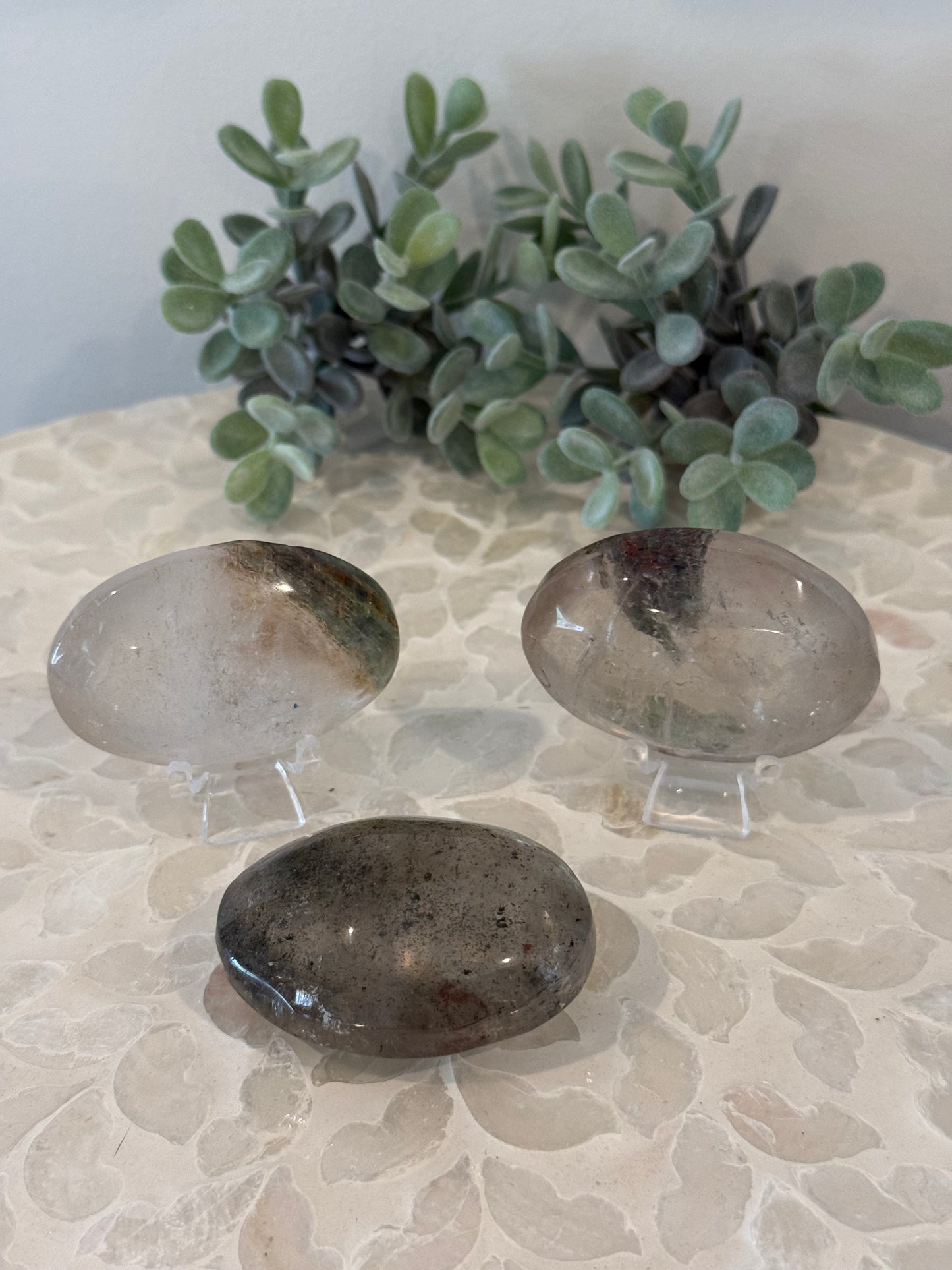 Garden Quartz Palm Stones