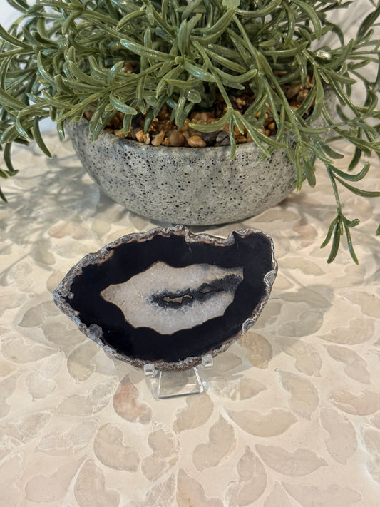Black Agate Slab - with Stands