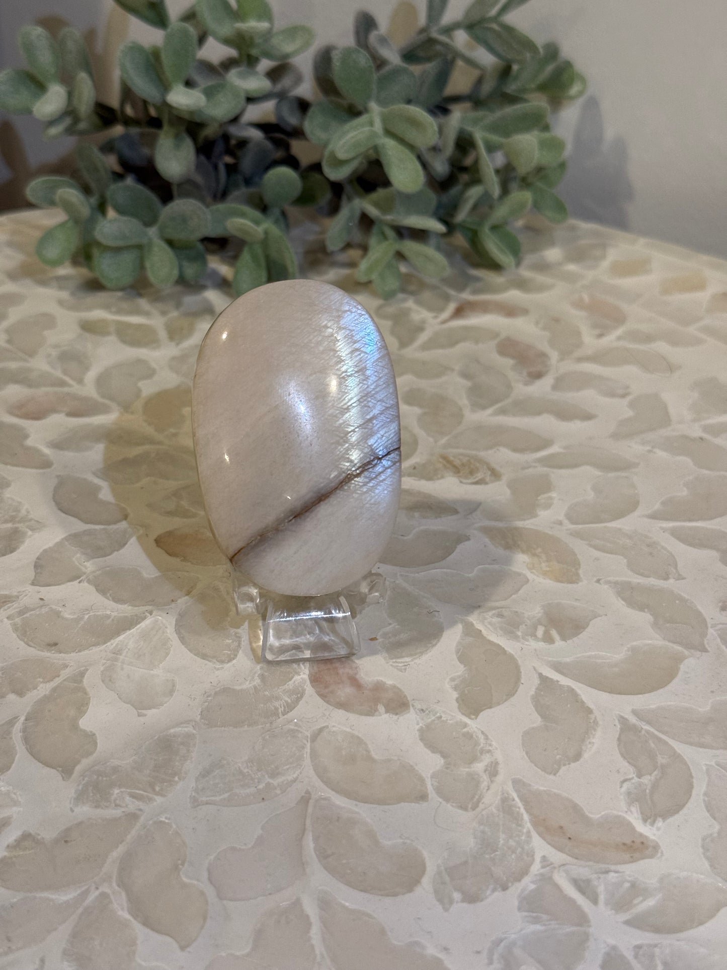 Moonstone Palm Stone