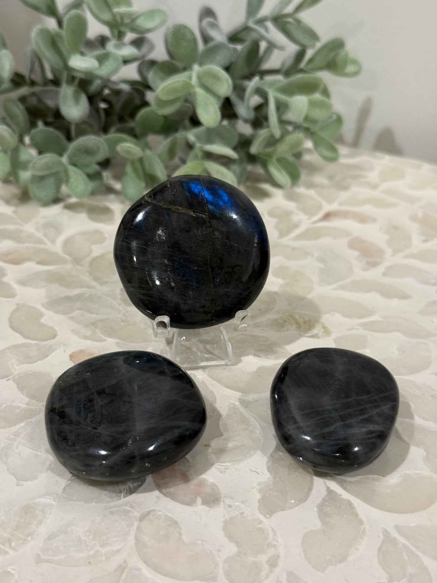 Labradorite Palm stone